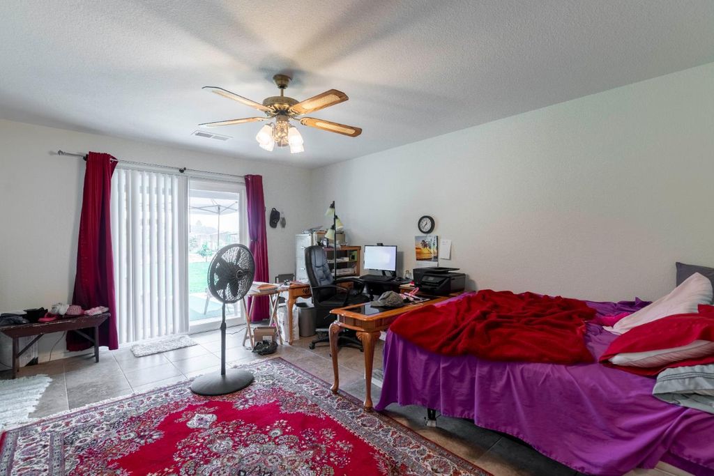 Image 19 of property listing at 12847 Road 34 1/2, Madera, CA 93636