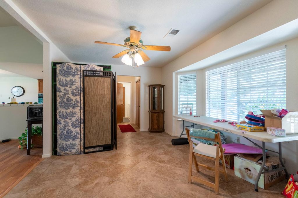 Image 24 of property listing at 12847 Road 34 1/2, Madera, CA 93636