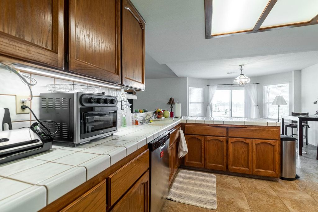 Image 30 of property listing at 12847 Road 34 1/2, Madera, CA 93636