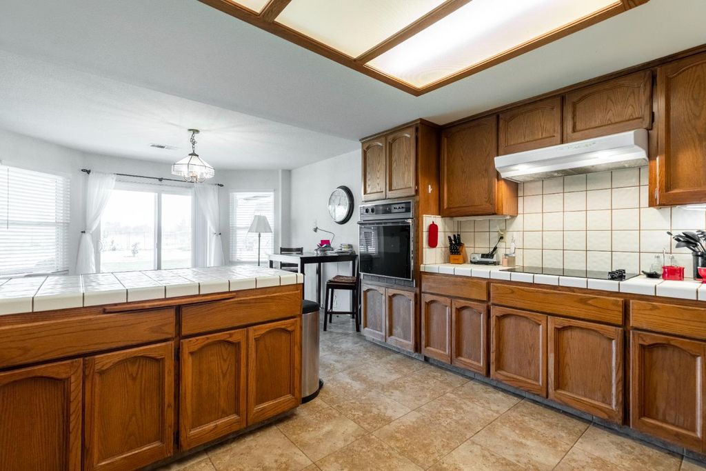 Image 31 of property listing at 12847 Road 34 1/2, Madera, CA 93636