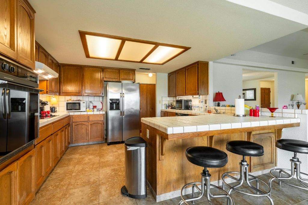 Image 34 of property listing at 12847 Road 34 1/2, Madera, CA 93636