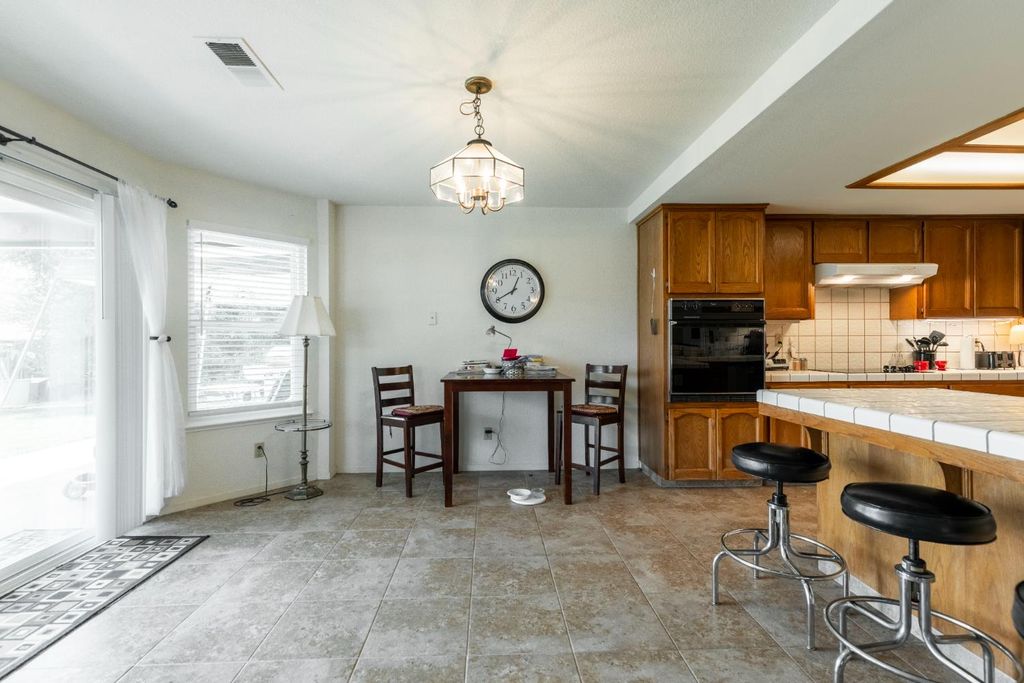 Image 37 of property listing at 12847 Road 34 1/2, Madera, CA 93636