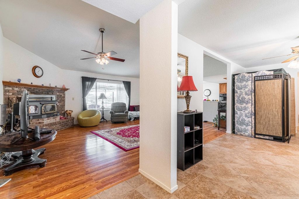 Image 45 of property listing at 12847 Road 34 1/2, Madera, CA 93636