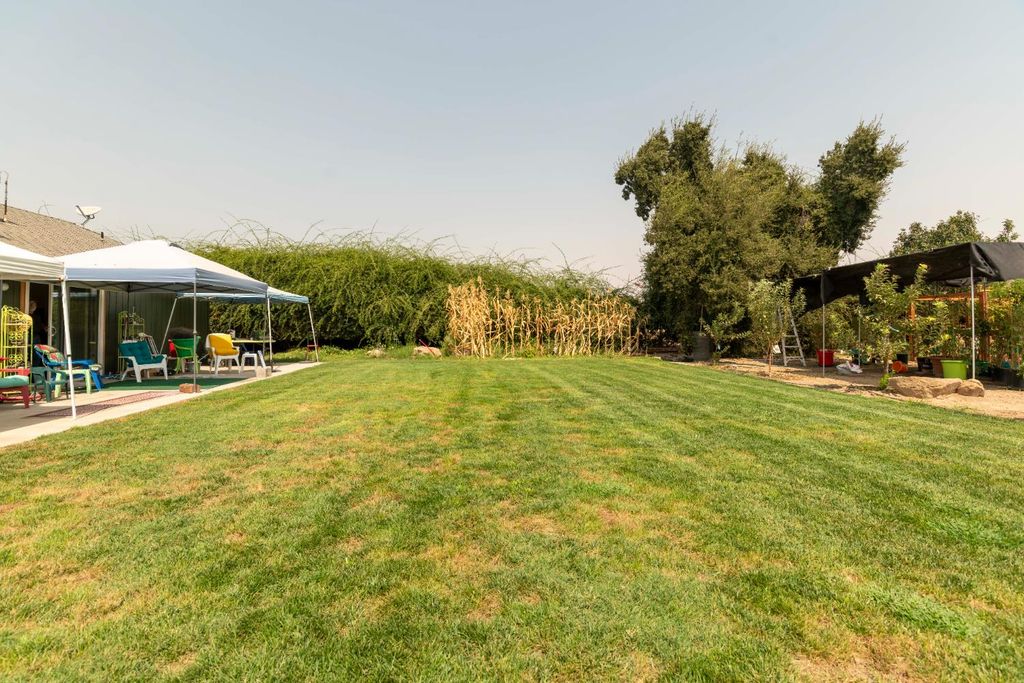 Image 47 of property listing at 12847 Road 34 1/2, Madera, CA 93636