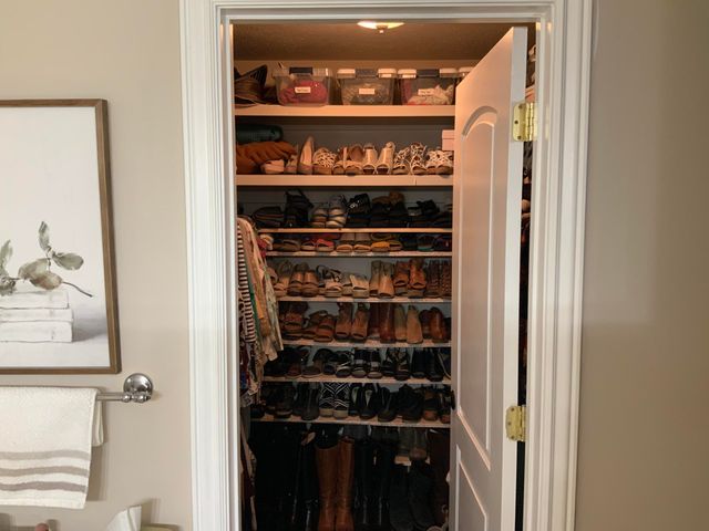 3249 S Creekside Drive S, Springfield, MO 65807