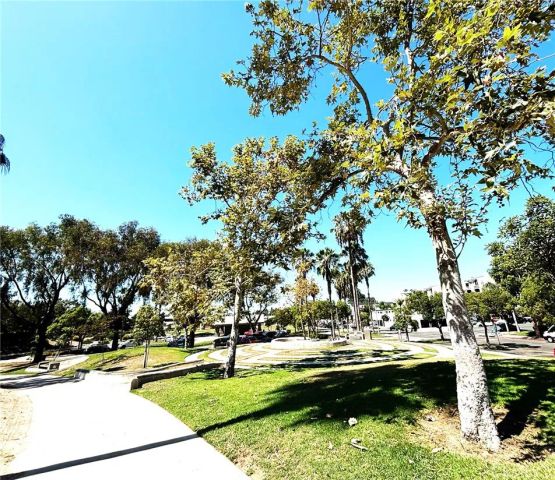 460 Golden 104, Long Beach, CA 90802