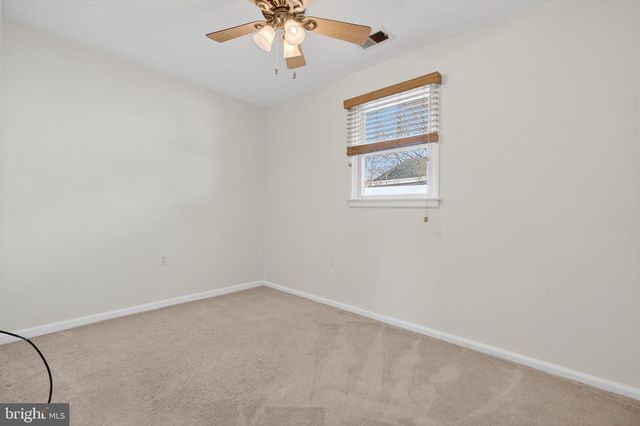 929 MOUNT RD, Burlington, NJ 08016