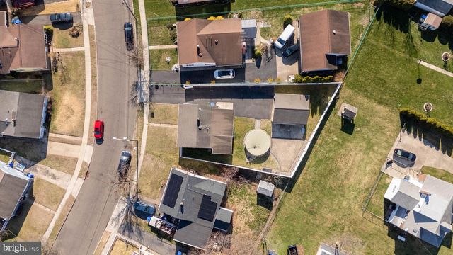 929 MOUNT RD, Burlington, NJ 08016