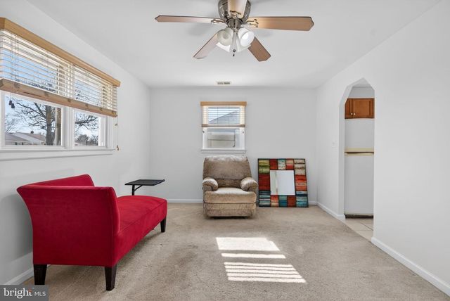 929 MOUNT RD, Burlington, NJ 08016