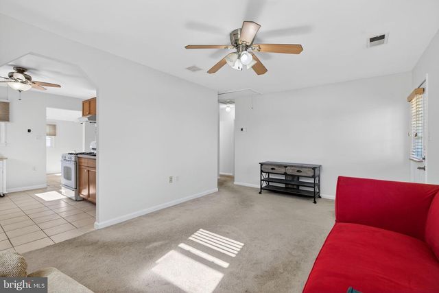 929 MOUNT RD, Burlington, NJ 08016