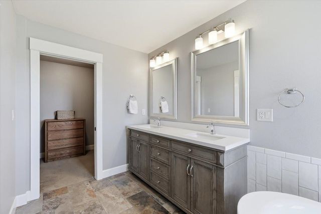 24104 N Carey Ln, Deer Park, WA 99006
