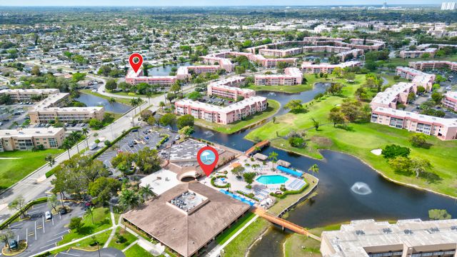 9400 SUNRISE LAKES Boulevard 303, Sunrise, FL 33322