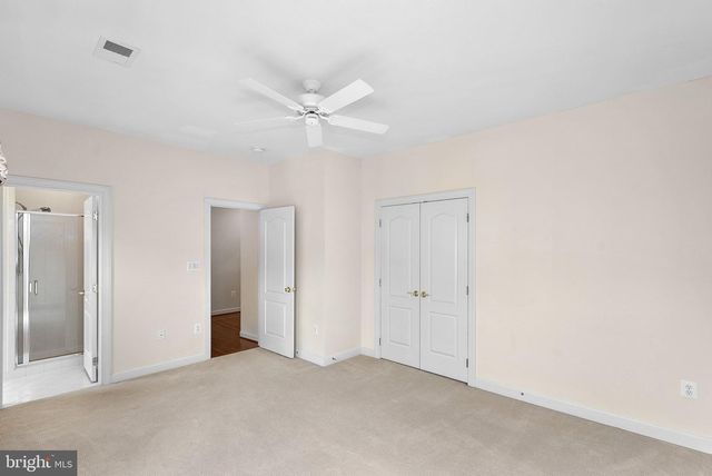 18349 FAIRWAY OAKS SQ, Leesburg, VA 20176