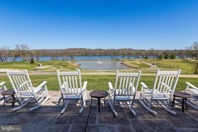 18349 FAIRWAY OAKS SQ, Leesburg, VA 20176