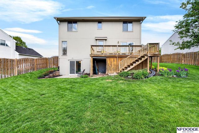15205 Willow Creek Drive, Omaha, NE 68138