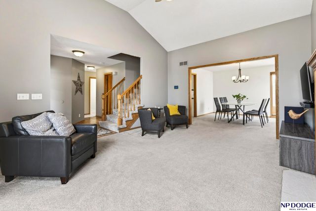 15205 Willow Creek Drive, Omaha, NE 68138