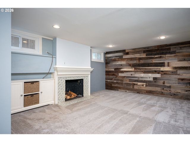 4207 Ne 77th Ave, Portland, OR 97218