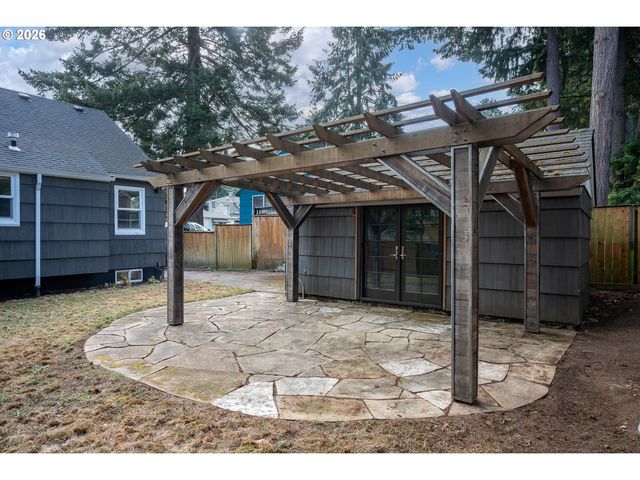 4207 Ne 77th Ave, Portland, OR 97218