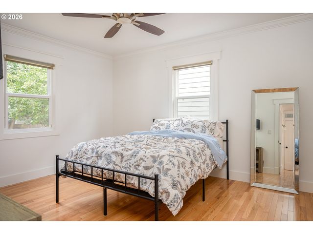 4207 Ne 77th Ave, Portland, OR 97218