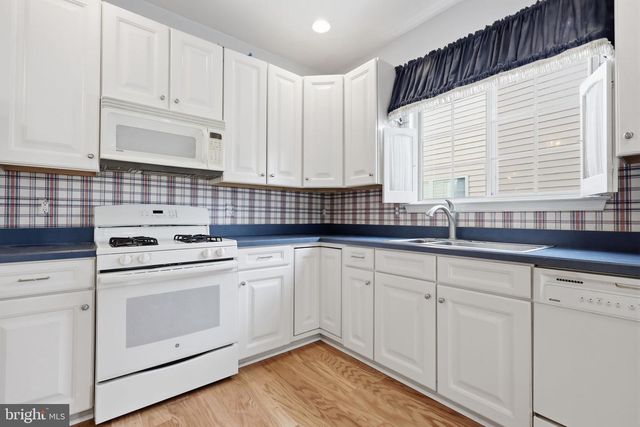 810 NATHANIEL TRL, Warwick, PA 18974