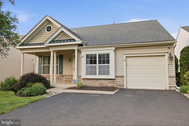 810 NATHANIEL TRL, Warwick, PA 18974