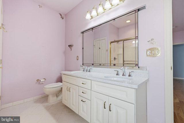 810 NATHANIEL TRL, Warwick, PA 18974