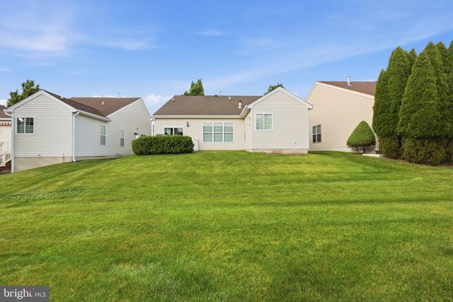 810 NATHANIEL TRL, Warwick, PA 18974