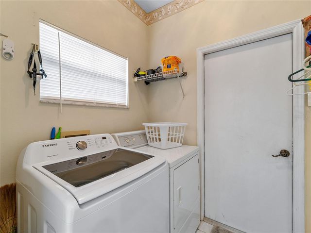 4494 DEL SOL BOULEVARD S, Sarasota, FL 34243