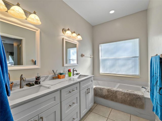 4494 DEL SOL BOULEVARD S, Sarasota, FL 34243