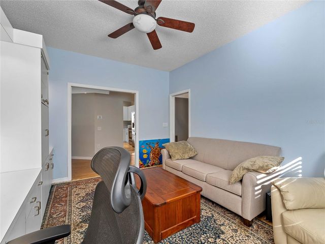 4494 DEL SOL BOULEVARD S, Sarasota, FL 34243