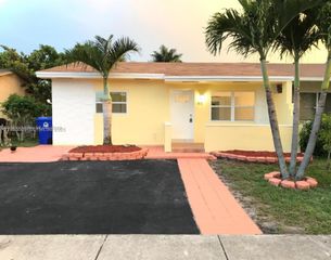 6710 SW 18th Ct 6710, North Lauderdale, FL 33068
