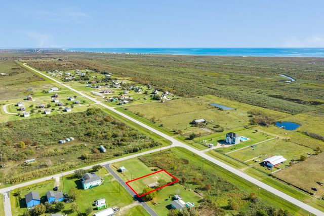 2326 Madison Avenue, Port Bolivar, TX 77650