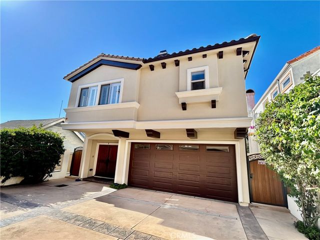 227 S Helberta Avenue B, Redondo Beach, CA 90277