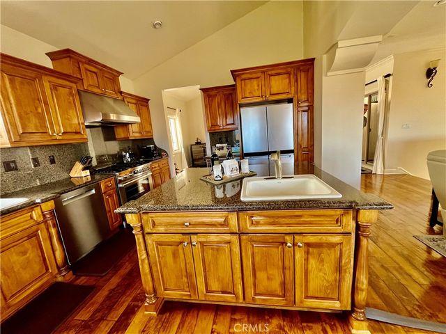227 S Helberta Avenue B, Redondo Beach, CA 90277