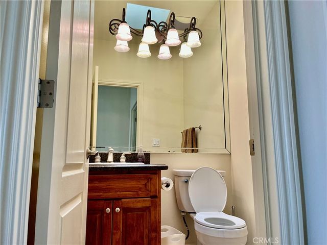 227 S Helberta Avenue B, Redondo Beach, CA 90277