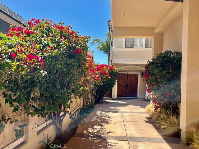 227 S Helberta Avenue B, Redondo Beach, CA 90277