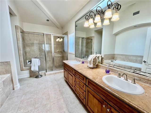 227 S Helberta Avenue B, Redondo Beach, CA 90277