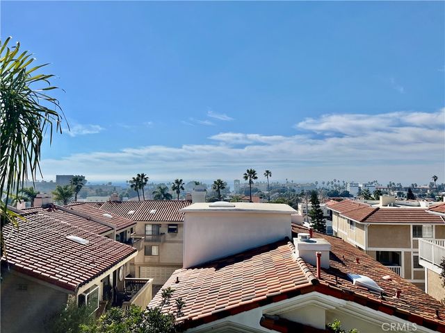 227 S Helberta Avenue B, Redondo Beach, CA 90277