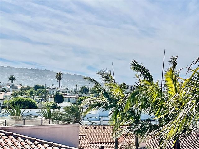 227 S Helberta Avenue B, Redondo Beach, CA 90277