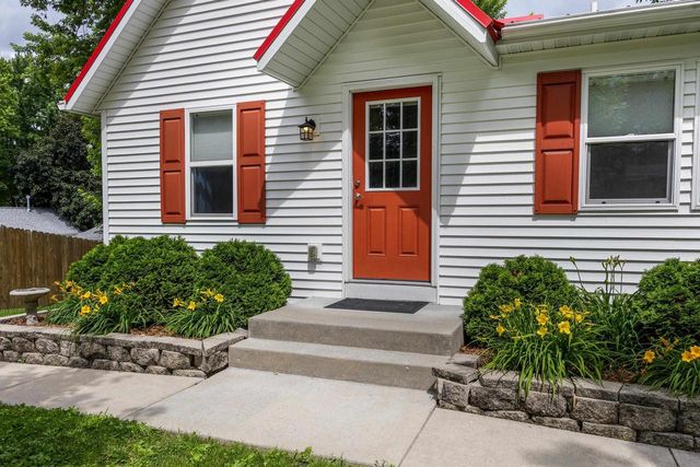 306 Bue Street, Deerfield, WI 53531