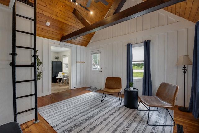 306 Bue Street, Deerfield, WI 53531