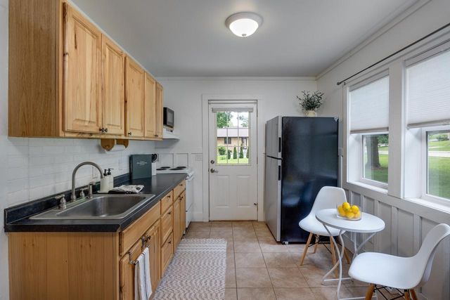 306 Bue Street, Deerfield, WI 53531