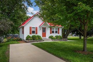 306 Bue Street, Deerfield, WI 53531