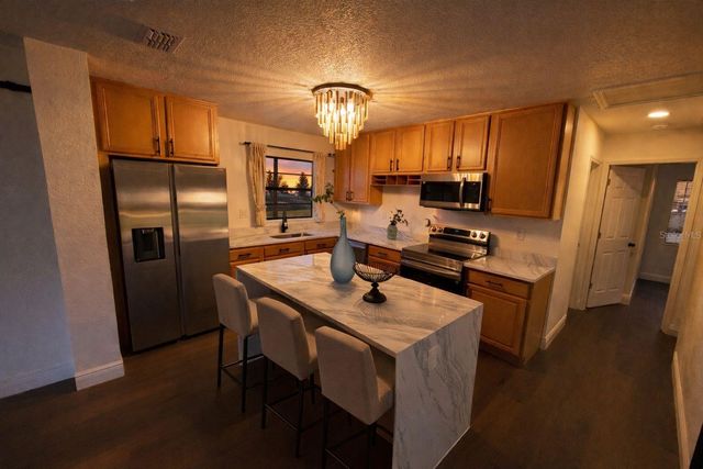 343 SHORE DRIVE E, Oldsmar, FL 34677