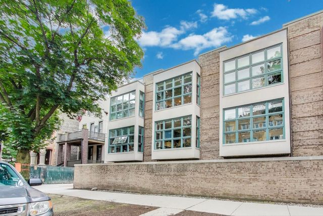 755 W MELROSE Street, Chicago, IL 60657