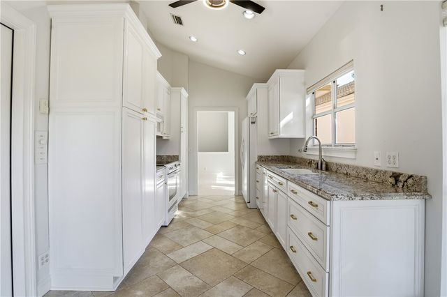 103 Turtle Point Court, St Simons Island, GA 31522