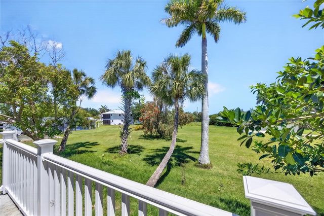 200 LEACH DRIVE, Punta Gorda, FL 33950