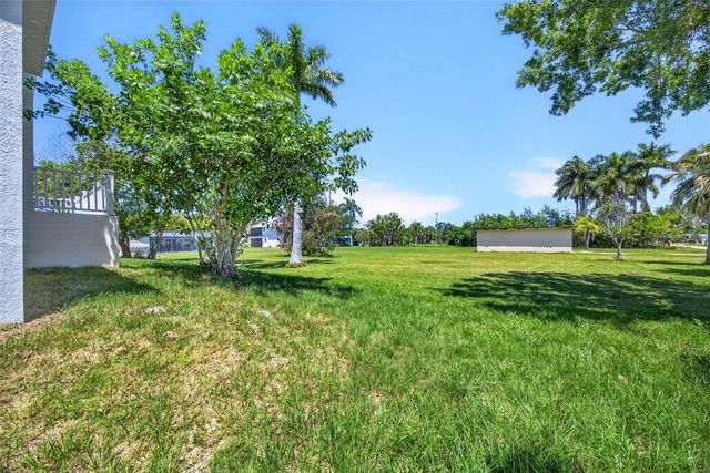 200 LEACH DRIVE, Punta Gorda, FL 33950