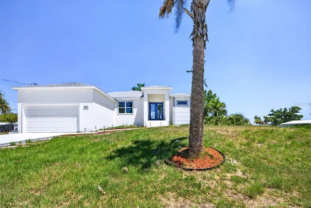 200 LEACH DRIVE, Punta Gorda, FL 33950