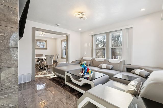 1532 Grant Avenue, Ashtabula, OH 44004